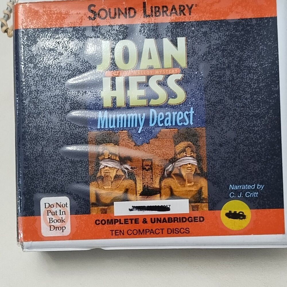 Joan Hess Mummy Dearest Audio CD, Narrated by C. J. Critt, BBC Audiobooks